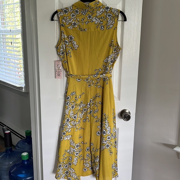 Yellow nanette mid length dress - Picture 6 of 6
